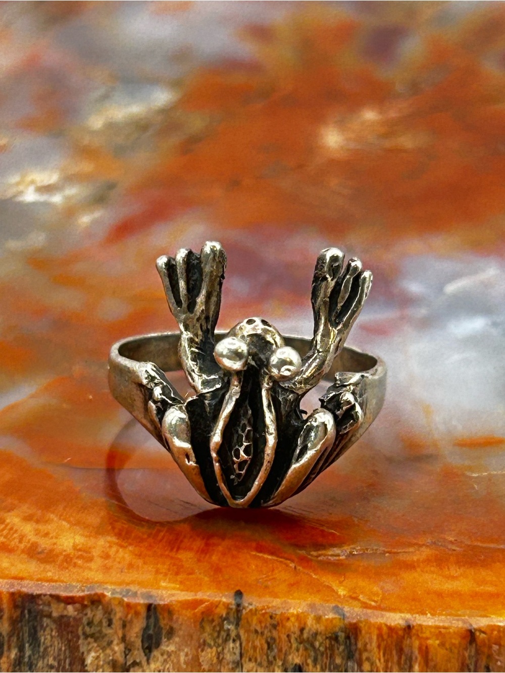 Sterling Silver Casted Frog Ring - Size 6.75